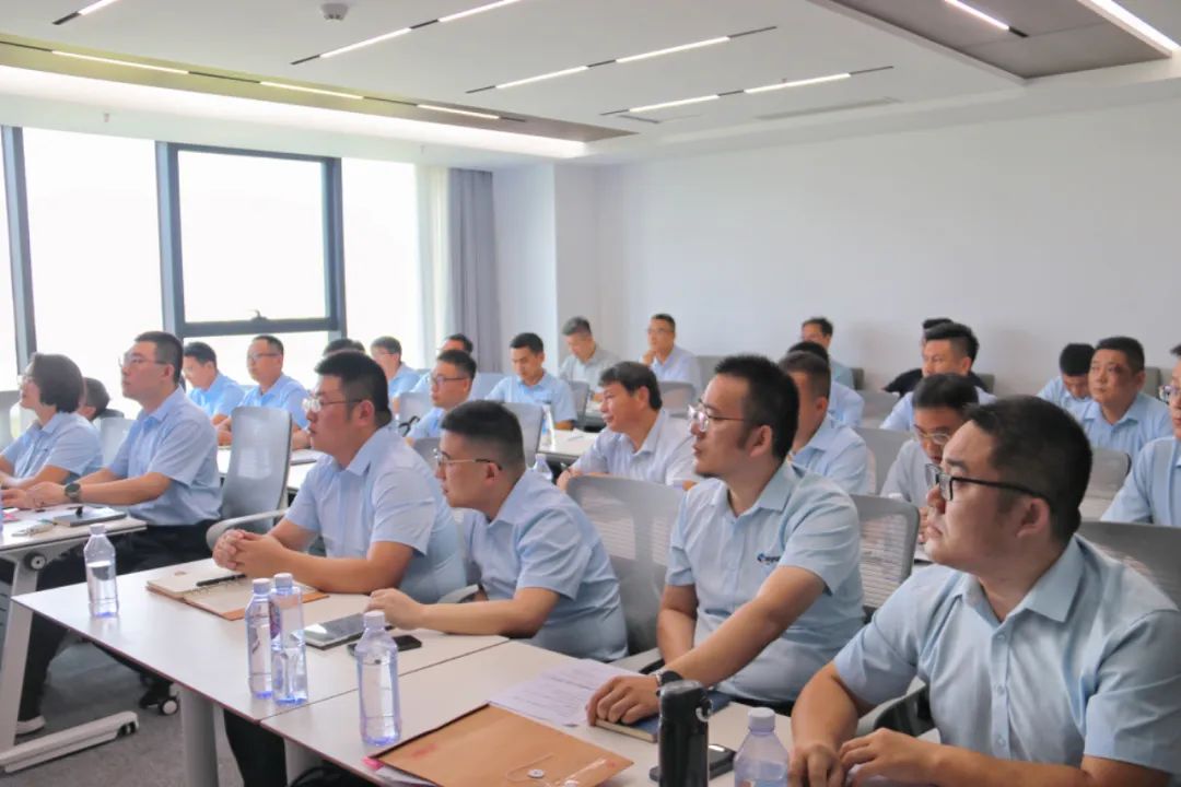 2024年上半年中層管理干部述職會(huì)議：述職曬答卷，砥礪再奮進(jìn)。
